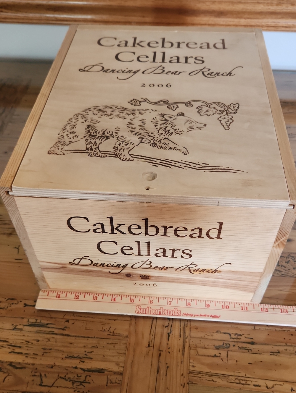 Authentic Cakebread Cellars Dancing Bear Ranch 2006 Wood Wine Box Crate with Lid